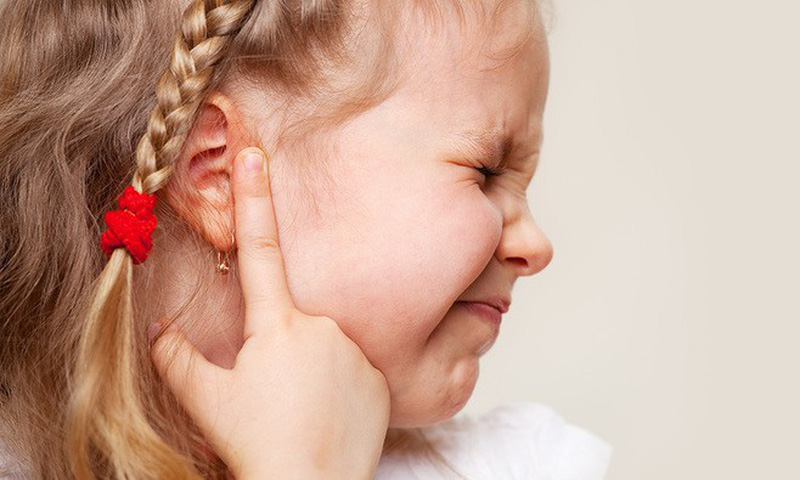 Côn trùng chết trong tai gây ra bệnh về tai